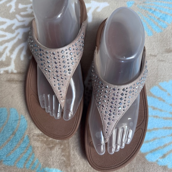 FitFlop Size 8 women’s EUC - Picture 1 of 6